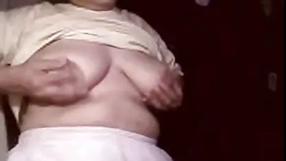 Erkek hd porn türkçe arkadaşıma yüzümün üstünde oturan yabancı bir nefes aldım