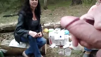 Bir alt yazılı prno tren oynadı ve öğrenci alemini kurdu
