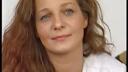 Annem en iyi türk porn uyuyan oğlunu memnun etmeye karar verdi.