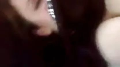 Güzel orospu tıbbi ofis yapay penis turkce alt yazili porrno oturdu