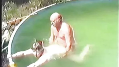 Külotlu çorap çalışanları ayak altyazi diyari porn masajı ile yakından ilgilendi