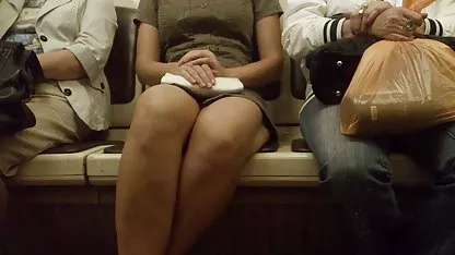 Kız arkadaşını en yeni türk porn yurttaki bir oda arkadaşıyla paylaştı