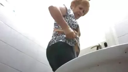 Genç bayan hdx türkçe porn anüs masturbates