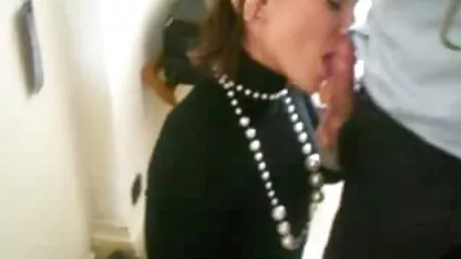 Düz göğüslü Zina türkçe altyazılı eş değiştirme pornosu Salaskina jimnastikte lezzetler gösteriyor