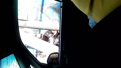 Natasha, sahilde üç arkadaşıyla iyi pornoalt yazılı bir dinlenme geçirdi.
