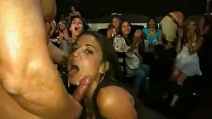 Rus sluts altyazıkeyfi porn ile toplu tecavüz beşli